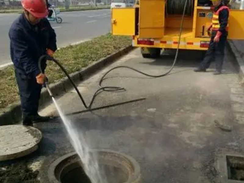兰州安宁东路专业疏通下水道维修水龙头换马桶换洁具改