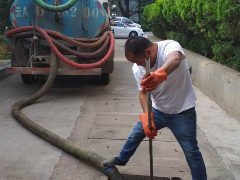 兰州安宁区低价专业疏通修水管水龙头修马桶洁具修地漏防臭等