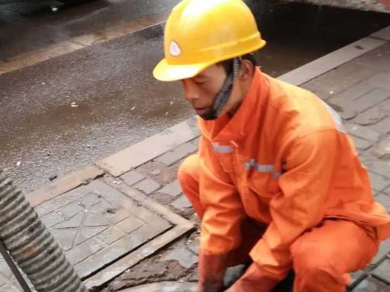 安宁太平新村管道疏通安装小区水管,马桶疏通厨房管道