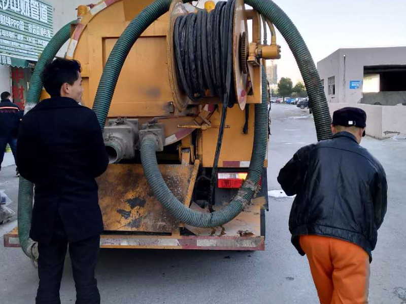 昆明安宁市抽污水抽泥浆化粪池清理抽粪管道疏通管道清淤河道清淤