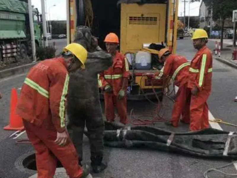昆明市安宁区高压车清洗管道 清理化粪池 化粪池抽粪