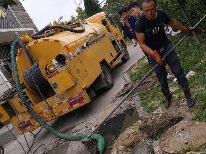 安宁市政管道清淤公司经营雨污电力电缆管道箱涵清淤高压清洗